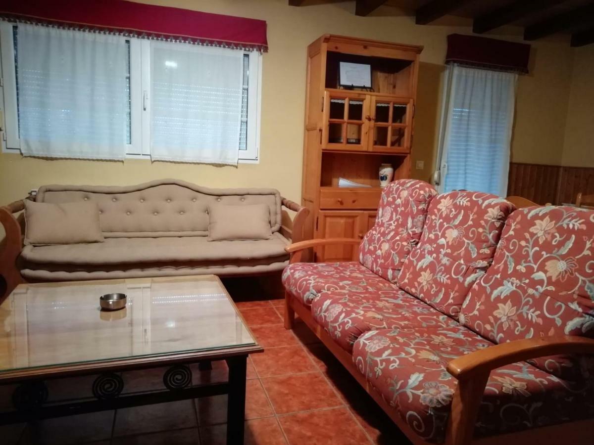 La Puente 10 De Gredos Holiday home