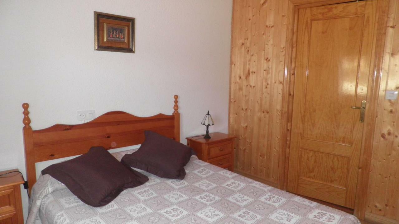 La Puente 10 De Gredos Holiday home *
